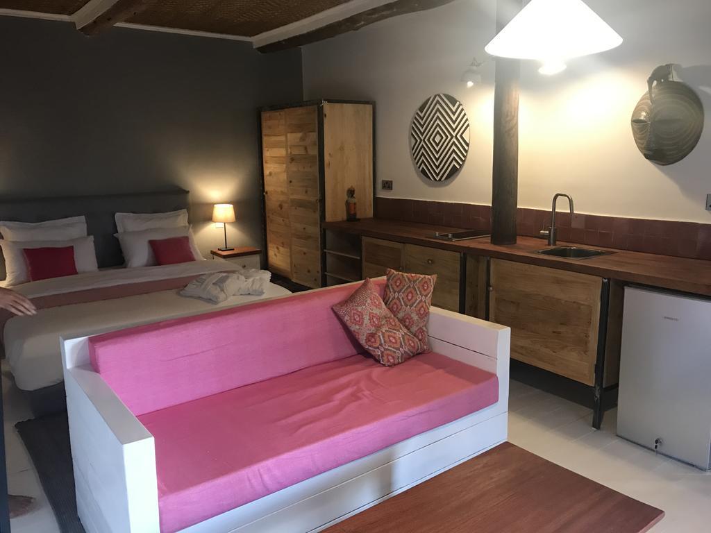 Pili Pili Boutique Hotel Кігалі Номер фото